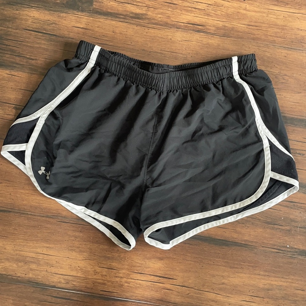 Under Armour black athletic running shorts size small black